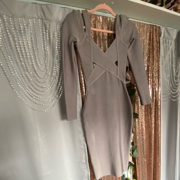 New with tags House of CB Calvi Grey Bandage Bodycon Dress with Cutouts - XS - Picture 5 of 6